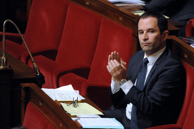 L’ancien ministre socialiste Benoît Hamon a annoncé sa candidature à la primaire à gauche, mardi 16 août.