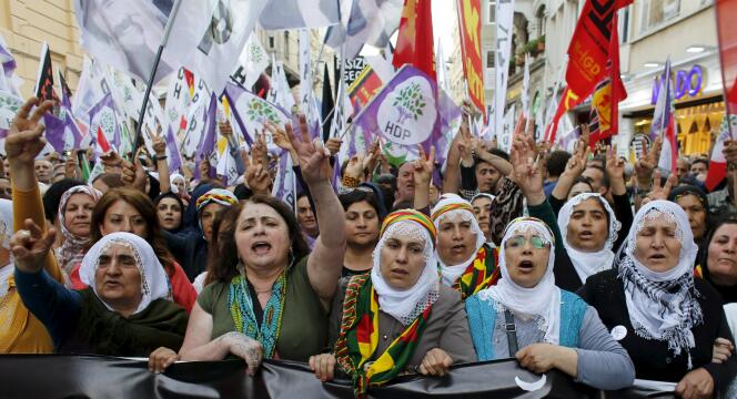 Manifestation de soutien au parti prokurde HDP, à Istanbul, le 18 mai.
