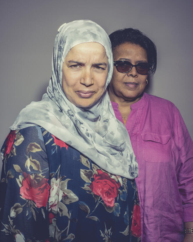 Soria Zeroual (à gauche) et Fatima Elayoubi, à Cannes, le 20 mai 2015.
