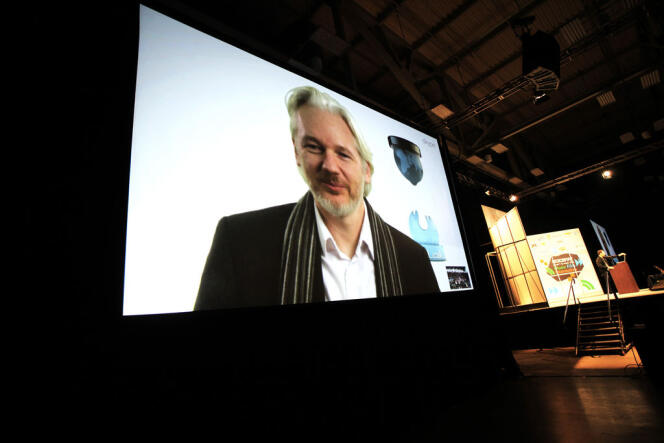Le co-fondateur de WikiLeaks était au festival South by Southwest en mars 2014, via Skype depuis son refuge à l'ambassade d'Equateur à Londres.
