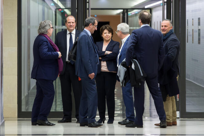 Jean-Christophe Cambadélis, François Lamy, Martine Aubry et Claude Bartolone (au centre, de gauche à droite) lors du conseil national du PS, le 11 avril.