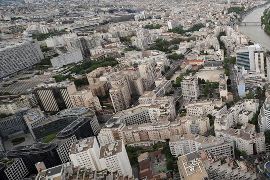 FRANCK FIFE/AFP Le quartier de La Défense (Hauts-de-Seine), en mai 2012.