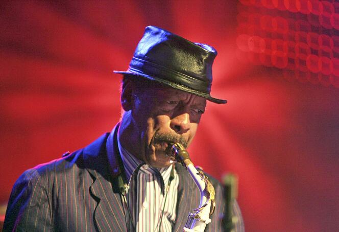 Le saxophoniste Ornette Coleman au Festival de jazz Montreux, en Suisse, le 2 juillet 2006.