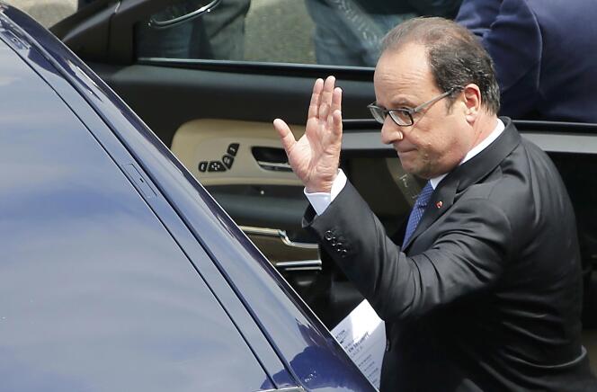 François Hollande souligne que le prélèvement à la source ne doit « pas compliquer la vie des entreprises et encore moins solliciter le contribuable ».