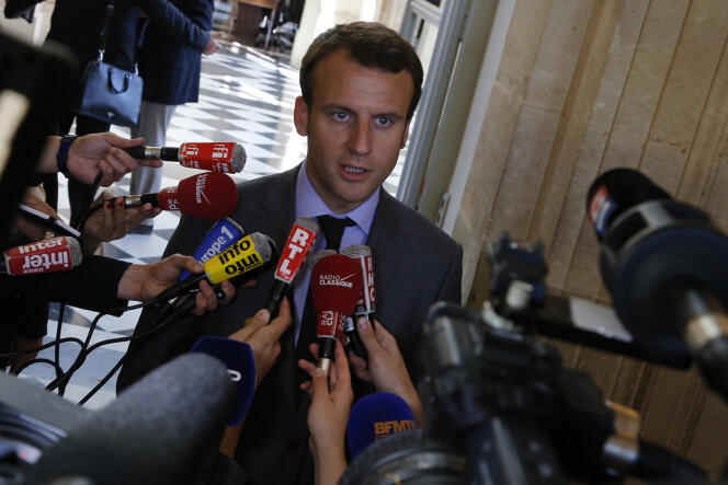 Le ministre de l'économie Emmanuel Macron à l'Assemblée nationale le 16 juin 2015 AFP PHOTO / FRANCOIS GUILLOT