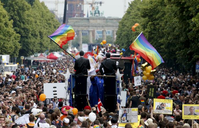 Le Revirement Surprise De Merkel Sur Le Mariage Homosexuel