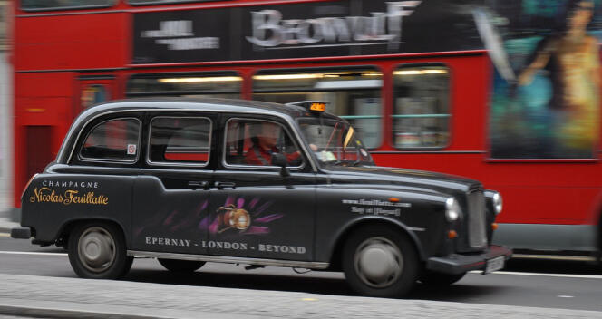Le célèbre London Cab, le taxi londonien.