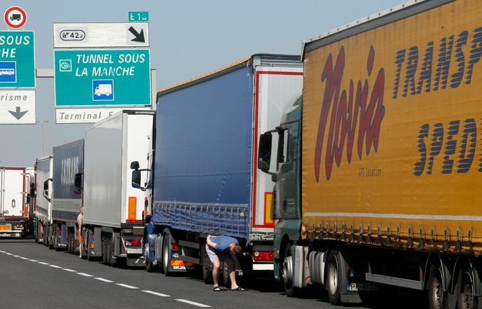 En France Les Chauffeurs Routiers Etrangers Seront Payes Au Smic