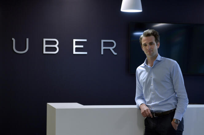 Thibaud Simphal, directeur général d'Uber France, dans leurs locaux à Paris, le 19 mai.