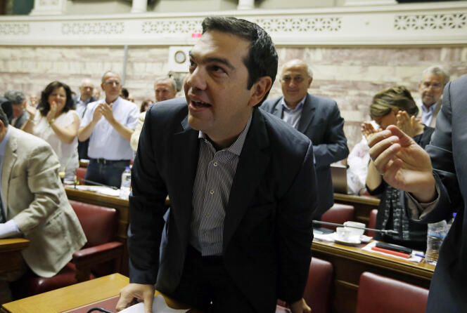 Alexis Tsipras devant les parlementaires grecs, le vendredi 10 juillet 2015.