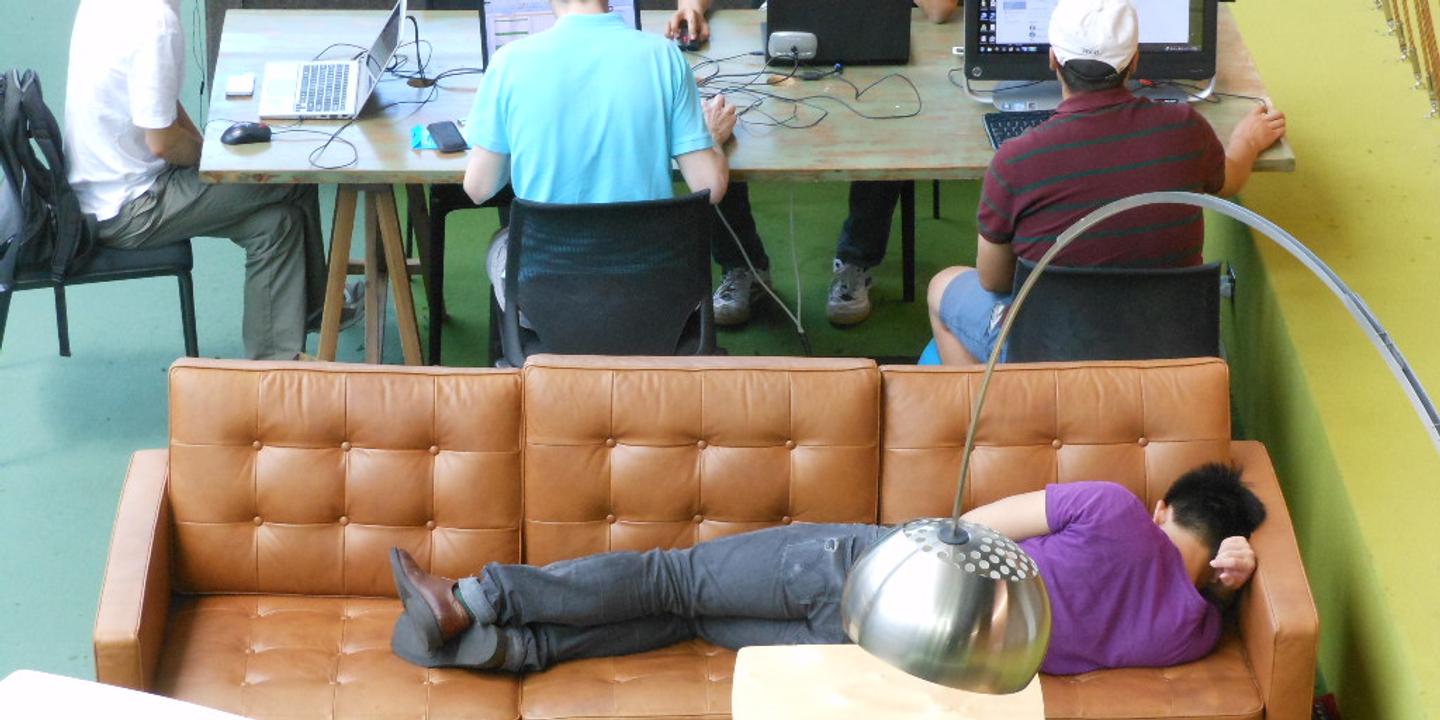 Téléchargement gratuit Images La Sieste Au Travail Une Idee Qui Fait Son Chemin le plus cool par