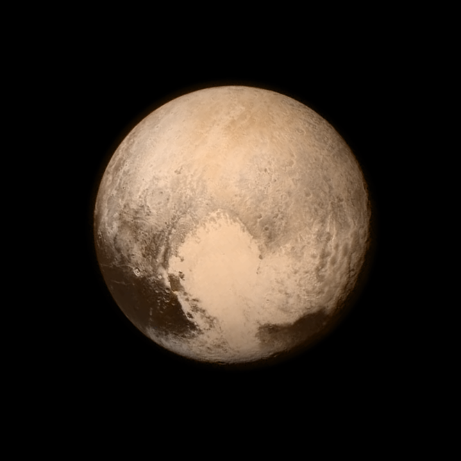 Dernière image de Pluton envoyée le 13 juillet par la sonde New Horizons la veille de son passage au plus près de la planète naine.