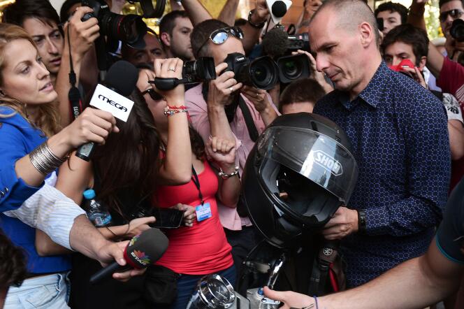 Yanis Varoufakis à Athènes, le 6 juillet, le jour de sa démission du poste de ministre des finances.