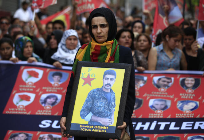 Le Parti des travailleurs du Kurdistan a voulu viser l’Etat turc pour avoir « collaboré » avec les djihadistes.