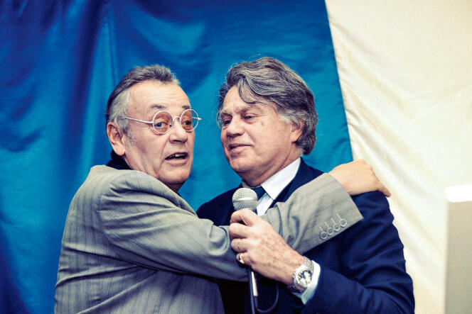 Jean Roucas (à gauche) au côté de Gilbert Collard, député FN, en 2014.