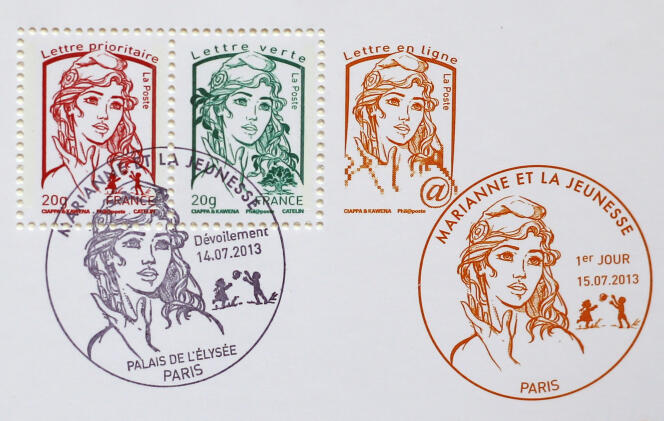 Le 1er janvier 2016, le prix du timbre rouge va grimper de 0,76 à 0,80 euro, tandis que celui du timbre vert passera de 0,68 à 0,70 euro.