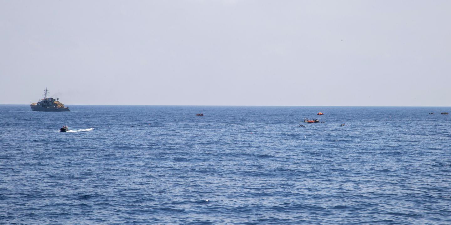 Naufrage au large de la Libye : au moins 200 personnes sont portées ...