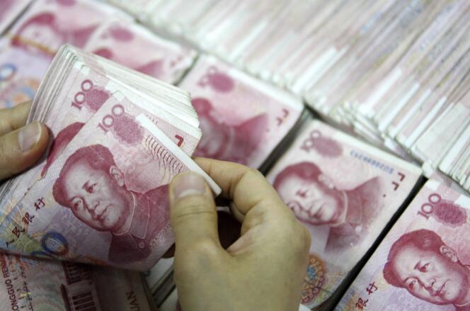La Banque centrale de Chine a décidé de dévaluer le yuan face au dollar.