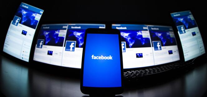 Facebook a franchi le cap symbolique du milliard d'utilisateurs quotidiens connectés.