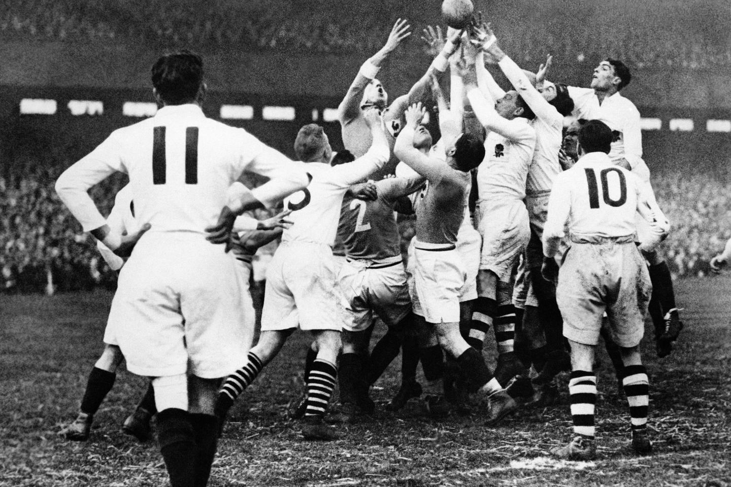 Six Nations: la France vient à bout de l'Angleterre après un choc irrespirable et conserve son titre