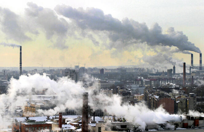 Pollution à  Saint- Petersburg en mars 2005.