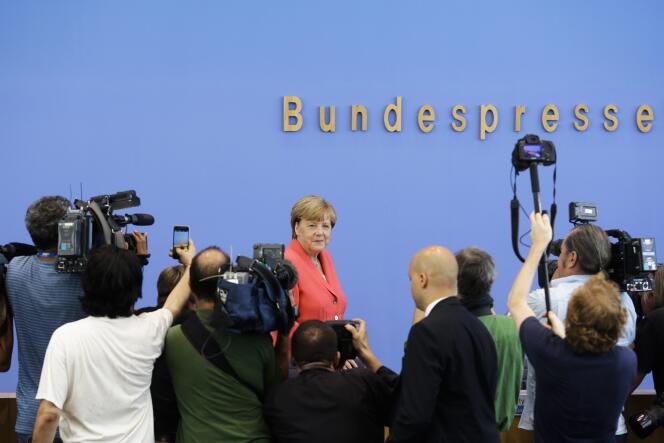 La chancelière allemande Angela Merkel lors d'une conférence de presse à Berlin le 31 août 2015.