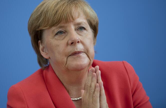 Angela Merkel, pendant sa conférence de presse, à Berlin, le 31 août.