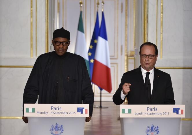 Le président, François Hollande, et son homologue nigérian, Muhammadu Buhari, à Paris, le 14 septembre.