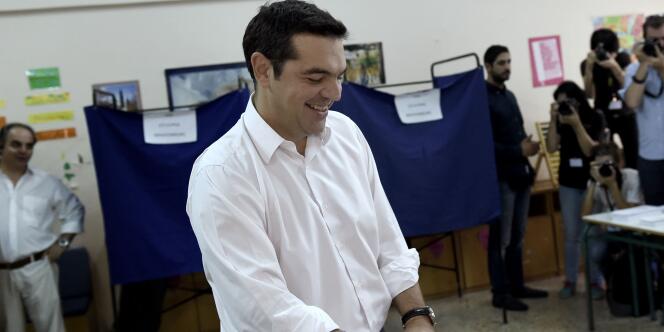 Alexis Tsipras, a prédit dimanche en allant voter aux législatives anticipées que les Grecs allaient élire «un gouvernement de combat» en le réélisant.