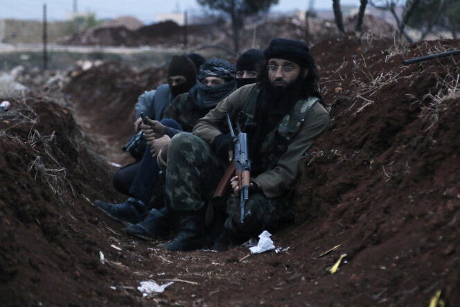 Les combattants d'Al-Nosra en Syrie n'ont pas été épargnés par les raids de la coalition (Photo: membres d'Al-Nosra, novembre 2014)