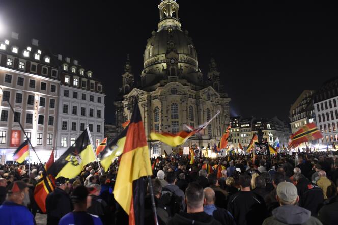 Manifestation du mouvement islamophobe Pegida à Dresde le 5 octobre.