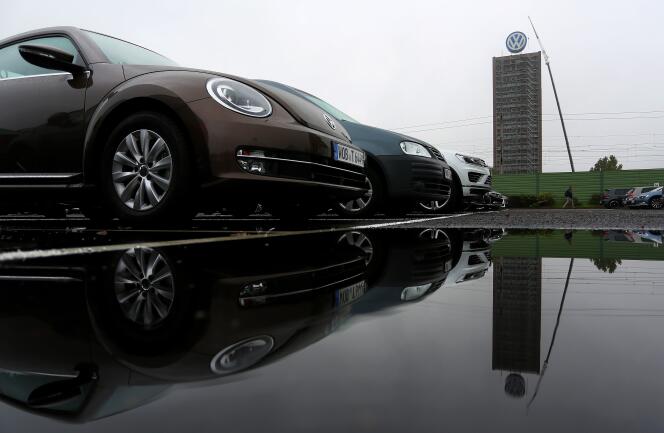 La police allemande mène des perquisitions au siège de Volkswagen à Wolfsburg, ainsi que dans d'autres sites du constructeur automobile.