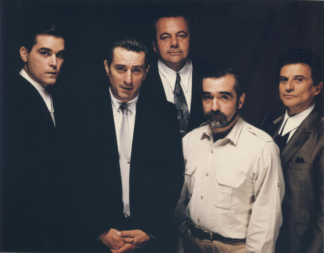 Martin Scorsese (white shirt) and the cast of 'Goodfellas': Ray Liotta, Robert De Niro, Paul Sorvino, Joe Pesci.