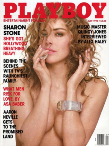 En juillet 1990, Sharon Stone se dénude pour la sortie du film 