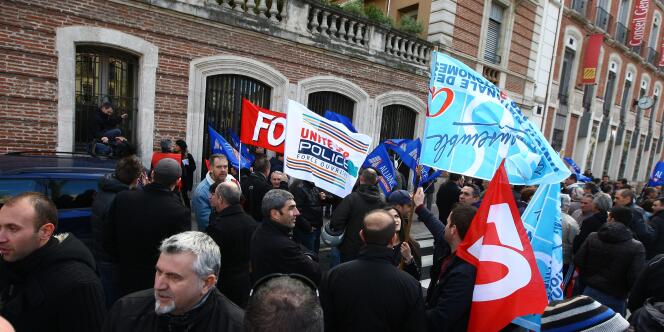 Manifestation à l'appel des syndicats de police en février 2014.