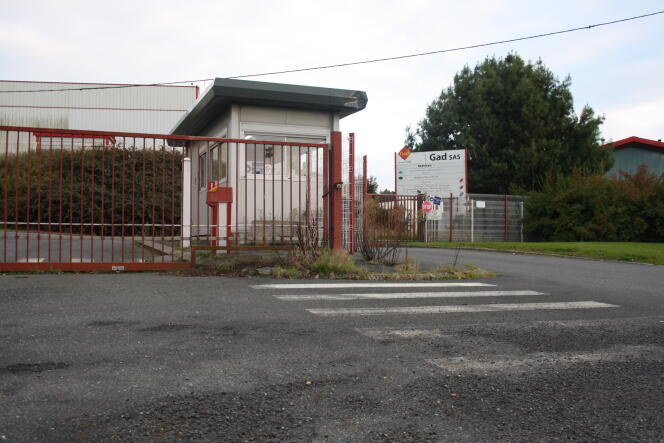 Les locaux de l'abattoir Gad à Lampaul-Guimiliau (Finistère), aujourd'hui désertés.