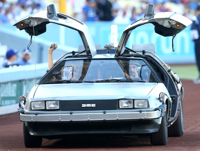 La Delorean L Automobile De Retour Vers Le Futur De La