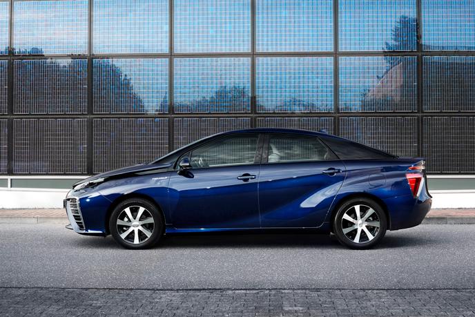 La Mirai De Toyota Pionniere A L Hydrogene