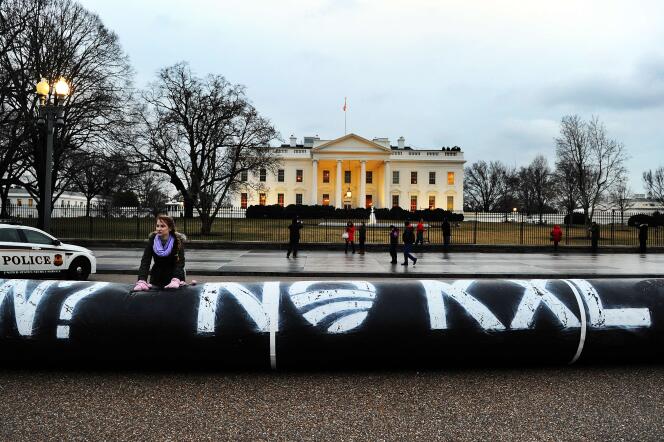 Lors d'une manifestation contre le projet d'oléoduc en février 2014, devant la Maison Blanche à Washington.