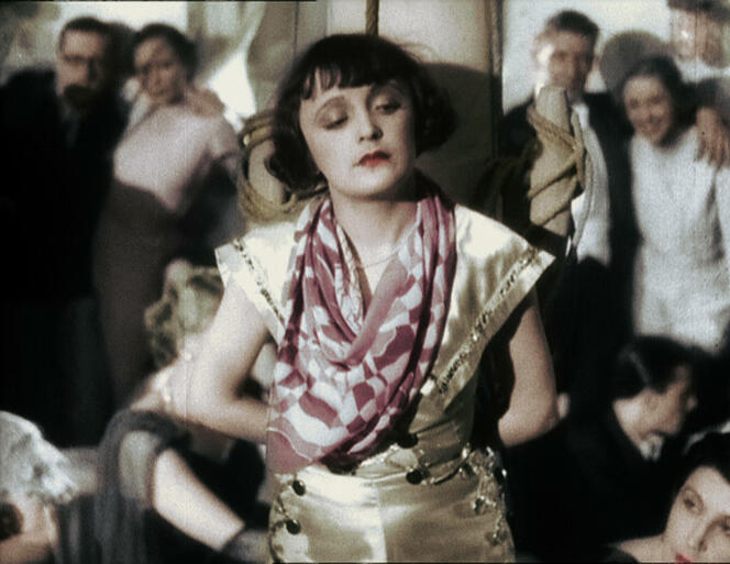 Edith Piaf dans « La Garçonne » (1936), de Jean de Limur .