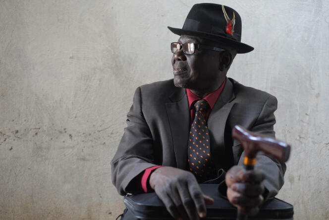 Souleymane Guengueng, aujourd'hui âgé de 66 ans, est sorti en 1990 comme un 