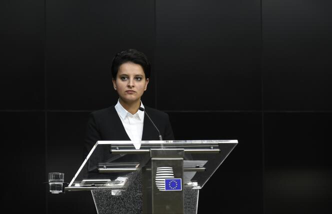 La ministre de l'éducation, Najat Vallaud-Belkacem, pendant le conseil éducation, jeunesse, culture et sport à Bruxelles, le 23 novembre 2015.