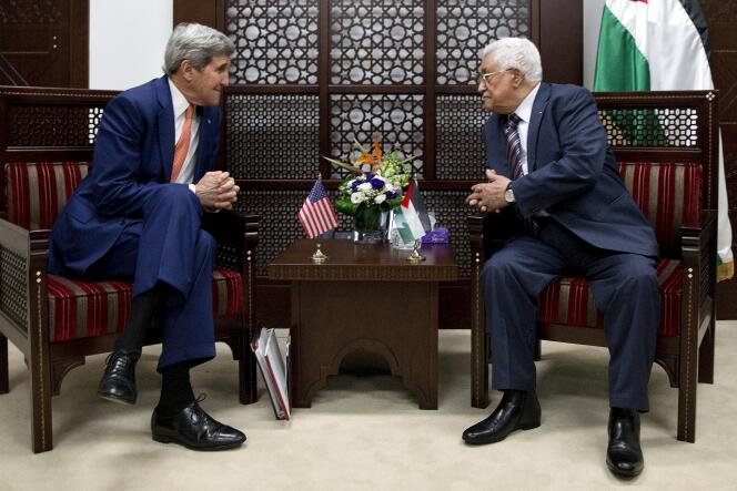 En fin de journée, le secrétaire d'Etat américain John Kerry a rencontré Mahmoud Abbas, président de l'Autorité palestinienne.