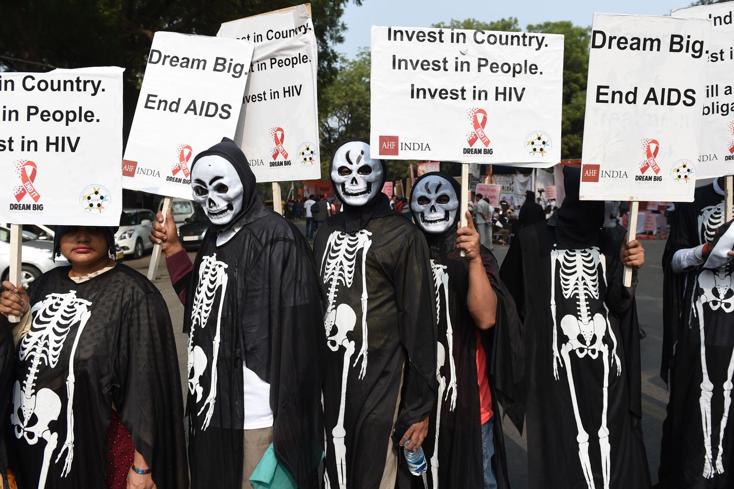 「ポピュリズムの台頭は、HIVと公衆衛生の多くの進歩を取り消す恐れがあります」