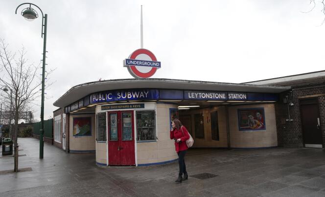 Estación de metro Leytonstone en el este de Londres el 6 de enero de 2024.