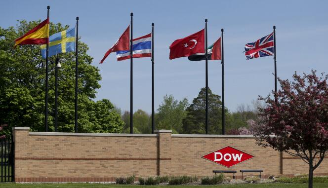 Le siège de Dow Chemical à Midland dans le Michigan, le 14 mai 2015. REUTERS/Rebecca Cook/Files