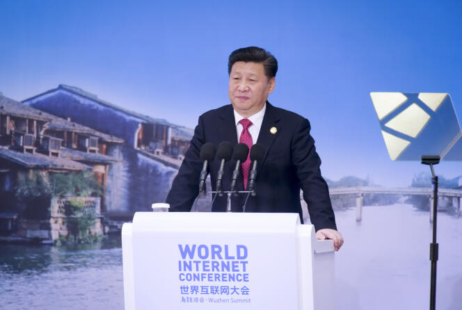 Le président chinois Xi Jinping lors de l'ouverture de la deuxième Conférence mondiale d'Internet organisée mi-décembre à l'initiative du gouvernement.