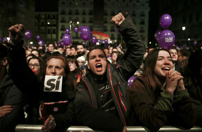 S’ils veulent gouverner, les socialistes du PSOE devront conclure des accords très larges.
