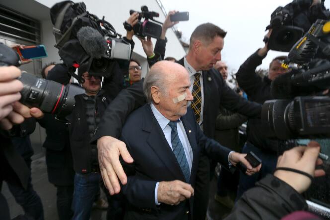 Sepp Blatter à une conférence de presse à Zurich le 21 décembre 2015.