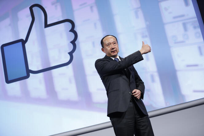 Yasu Enokido, président de Panasonic évoque les relations de son entreprise avec Facebook au cours d'une conférence au Consumer Electronics Show, à Las Vegas, le 5 janvier.